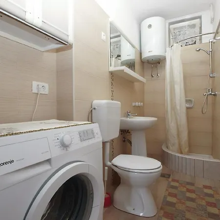 Fuer 5 Personen Ca 60 Qm In Pula, Istrien Istrische Riviera Apartment *